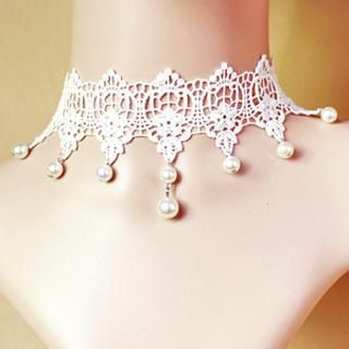 Fit-to-Kill Lace Princess Pearls Necklace  White - One Size