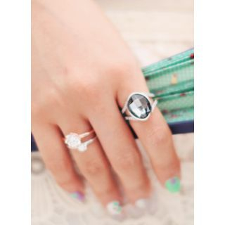 kitsch island Swarovski Crystal Bold Ring