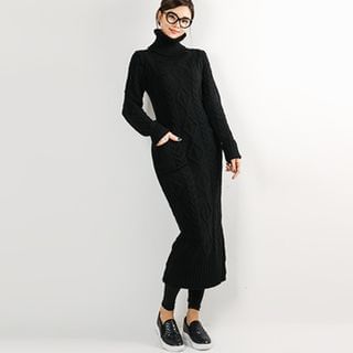 FASHION DIVA Turtle-Neck Cable-Knit Maxi Dress
