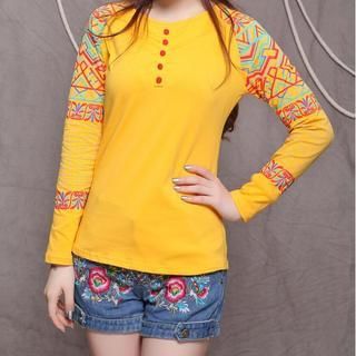 Sayumi Patterned Buttoned Long-Sleeve Top