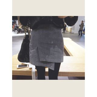 YANSAE Asymmetric-Hem Corduroy Skirt