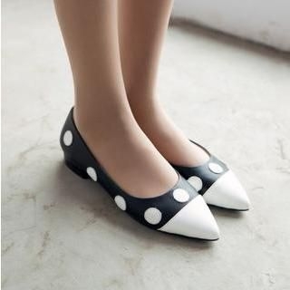 Pangmama Dotted Two-Tone Pointy Flats
