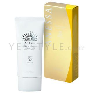 Anessa Milky Sunscreen (Town Use) SPF 32 PA+++ 60g