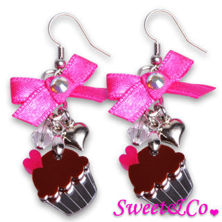 Sweet & Co. Sweet&Co Ribbon Mini Cupcake Crystal Earrings Silver - One Size