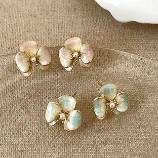 Faux Pearl Enamel Flower Stud Earring