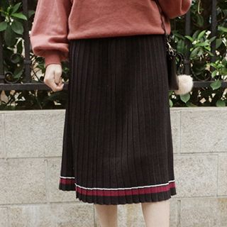 Dute Striped Knit Pleated Skirt
