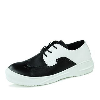 Gerbulan Contrast Paneled Sneakers