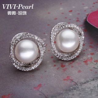 ViVi Pearl Freshwater Pearl Stud Earrings