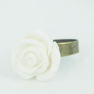 MyLittleThing Summer Rose Ring(White) One Size