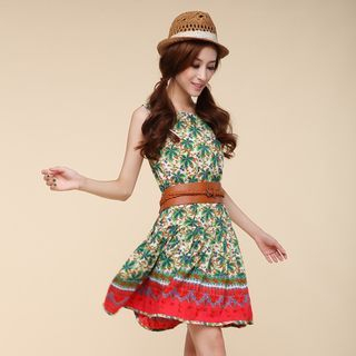 Jolia Leaf Print Sleeveless Dress with Belt