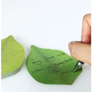 Cute Essentials Leaf Sticky Notes