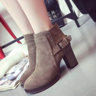 IYATO Buckled Block Heel Ankle Boots