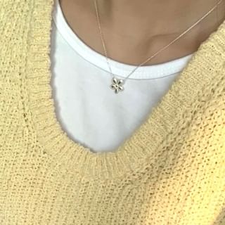 925 Sterling Silver Floral Necklace Silver - One Size