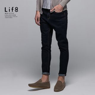 Life 8 Straight-Leg Jeans