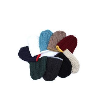 Ohkkage Cable-Knit Beanie