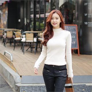 Styleberry Mock-Neck Buttoned Ribbed Top