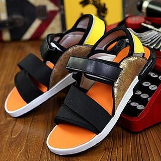 YAX Color-Block Sandals