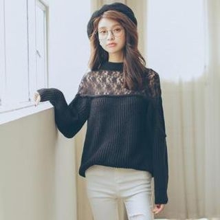 SUYISODA Long Sleeved Lace Panel Knit Top