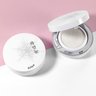 Nella - White Snow Brightening Fermented Whitening Cushion - Aufhellendes Make-up Cushion