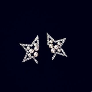 Ticoo Faux Pearl Star Earrings