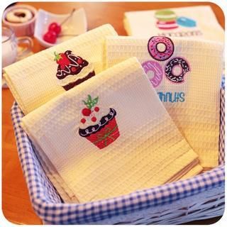 Momoi Embroidered Towel