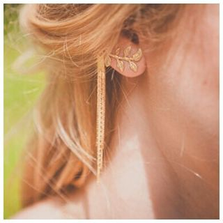 Glamiz Leaf Fringed Clip-on Earrings