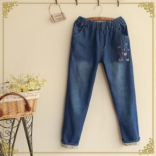 Fairyland Embroidered Washed Jeans