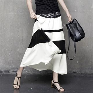 HALUMAYBE Banded-Waist A-Line Long Skirt