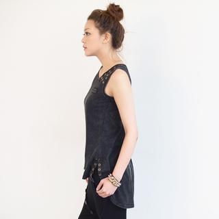 SO Central Metal Eyelet Dip-Back Tank Top