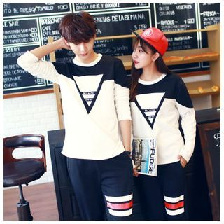 Azure Couple Matching Triangle Printed Pullover