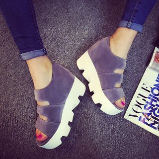 SouthBay Shoes Cutout Platform Sandals