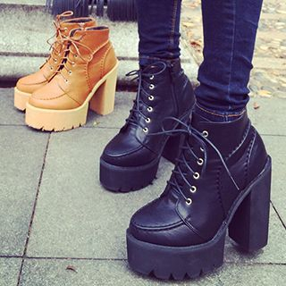 Mancienne Lace-Up Chunky-Heel Ankle Boots