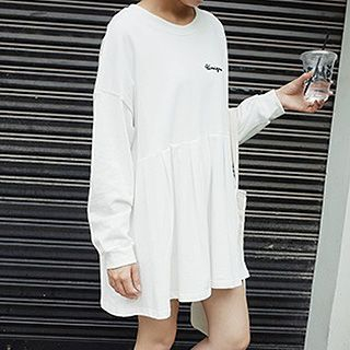 Dute Long-Sleeve Letter Embroidered Dress
