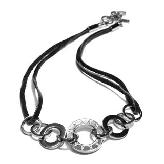 Kamsmak Interlocking Ring Necklace