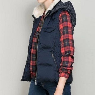 Chicsense Faux-Fur Hooded Padded Vest