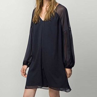 joELLE V-Neck Long-Sleeve Dress