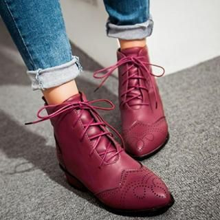 Sidewalk Pointy Stitched Lace-up Oxford Shoes