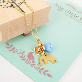 MyLittleThing Golden Little Elephant and Flowers Necklace