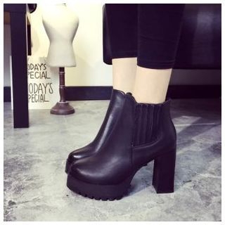 BAYO Chunky Heel Platform Ankle Boots