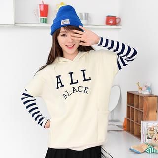 59 Seconds Inset Striped T-Shirt Lettering Hooded Pullover