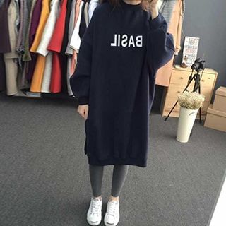 Eva Fashion Lettering Side-Slit Long Sweatshirt