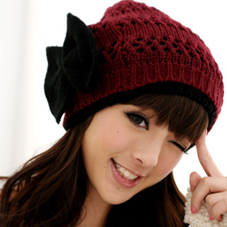 Bow-Accent Beanie Wine Red and Black - One Size