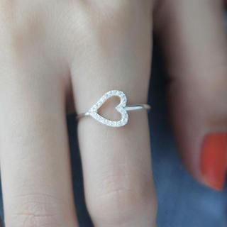 kitsch island Heart Shape Ring