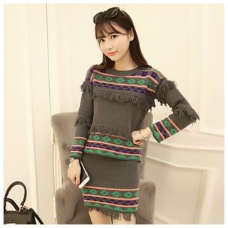 Jiuni Pattern Tassel Sweater