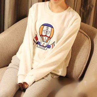 Lina Embroidered Pullover