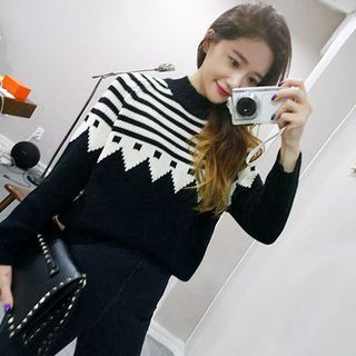 chuu Mock-Neck Patterned Sweater