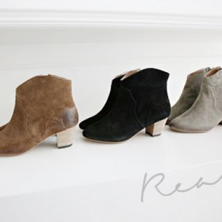 DAILY LOOK Genuine Leather Ankle Boots