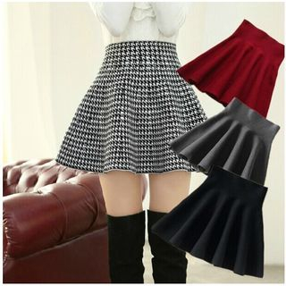 Blue Rose Ruffle Houndstooth Knit Skirt