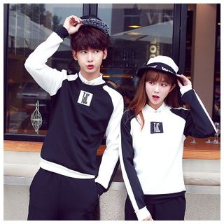 Azure Lettering Color-Block Matching Couple Pullover