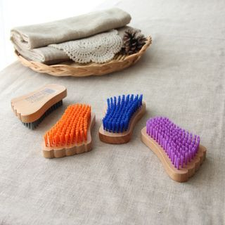 Timbera Foot Shaped Cleaning Brush